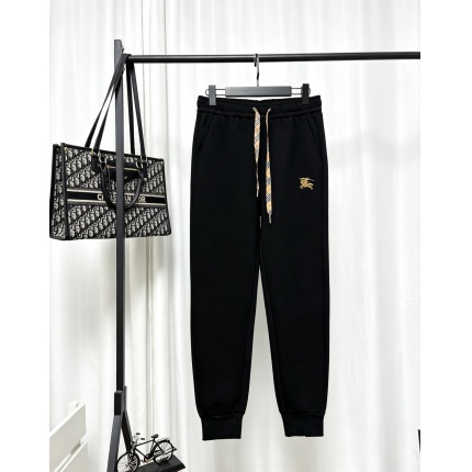 Burberry Pants for Men in 222786