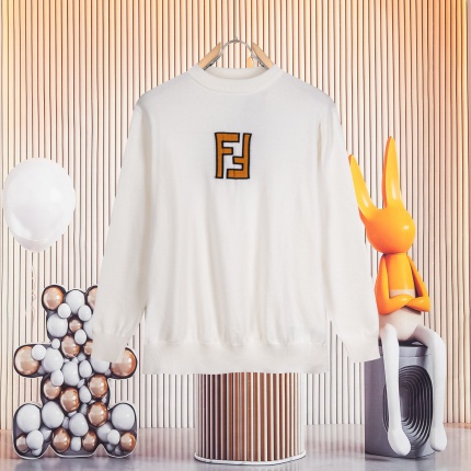Fendi Sweaters for Women in 222894
