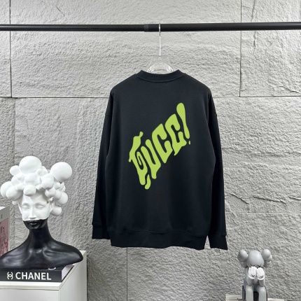 Gucci Hoodies for Men in 222963