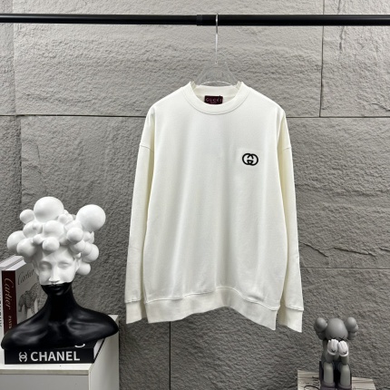 Gucci Hoodies for Men in 222967