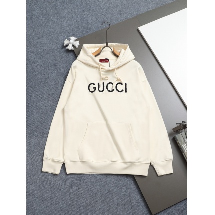 Gucci Hoodies for Men in 222976