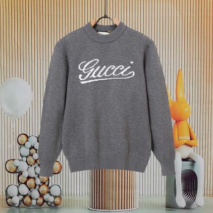 Gucci Sweaters for Women in 222979