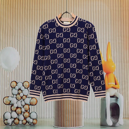 Gucci Sweaters for Women in 222984