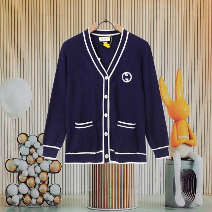 Gucci Sweaters for Women in 222988