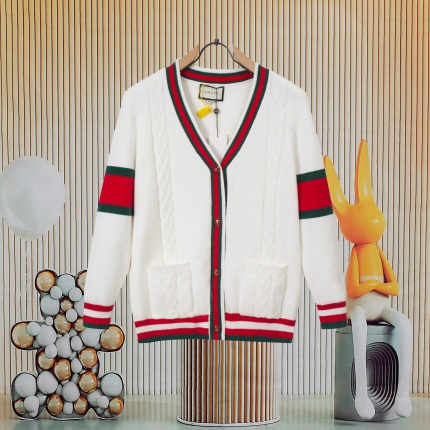 Gucci Sweaters for Women in 222991