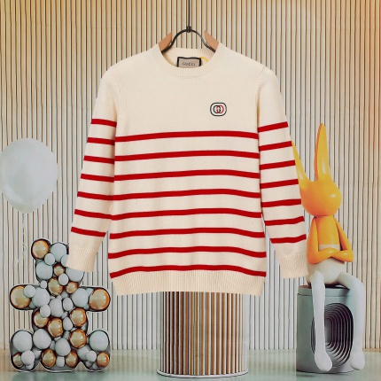 Gucci Sweaters for Men in 222997