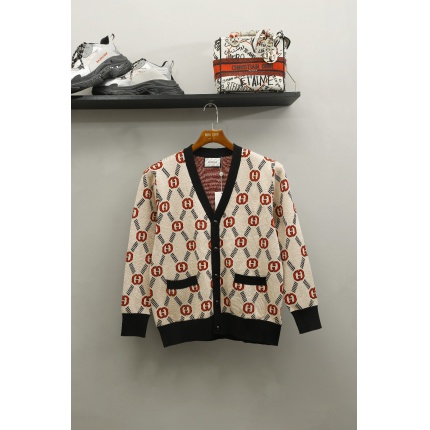 Gucci Sweaters for Men in 223002