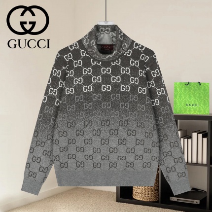 Gucci Sweaters for Men in 223021