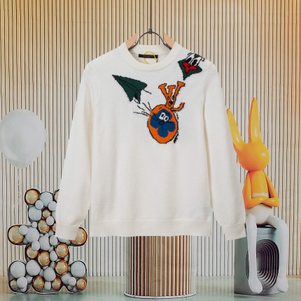 Louis Vuitton  Sweaters for Men in 223116