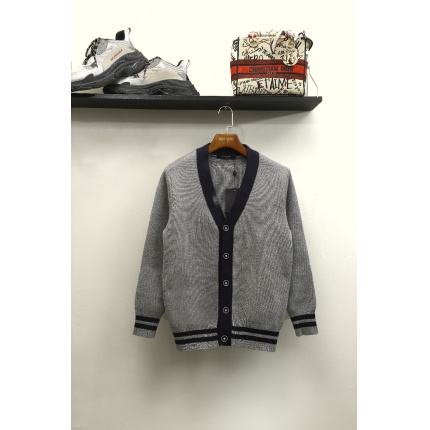 Louis Vuitton  Sweaters for Men in 223125