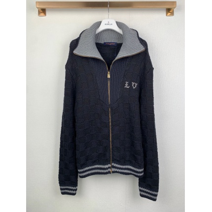Louis Vuitton  Sweaters for Men in 223154