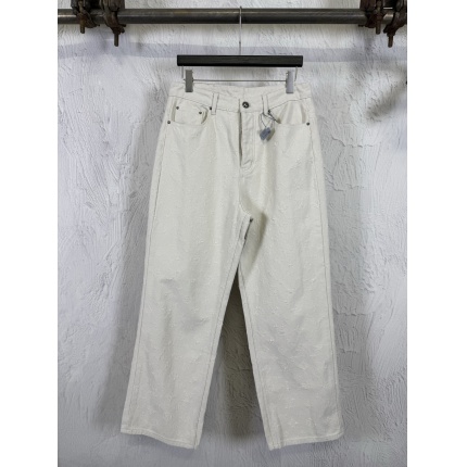 Louis Vuitton Jeans for Men in 223200