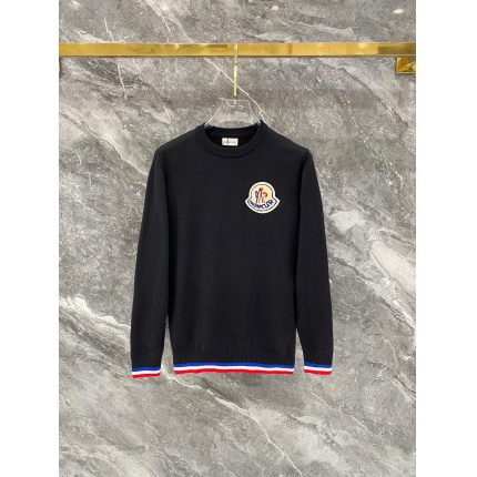 MONCL Sweaters for Men in 223217