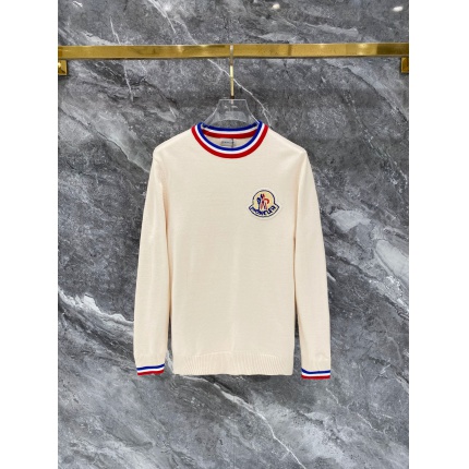 MONCL Sweaters for Men in 223218
