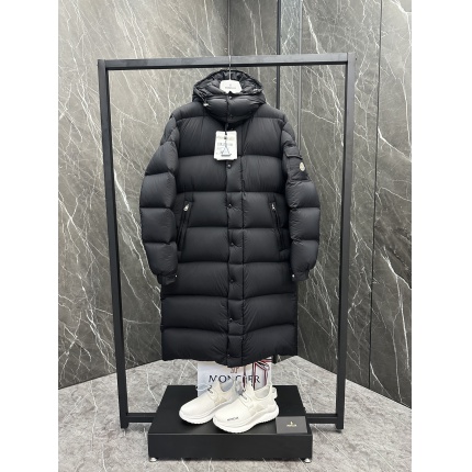 Moncle Thick Coats For Women in 223230