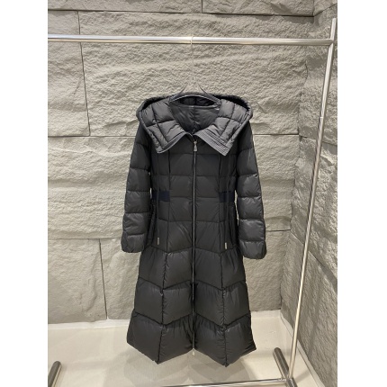 Moncle Thick Coats For Women in 223231