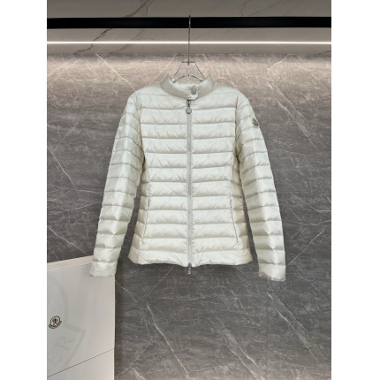 Moncle Thick Coats For Women in 223241