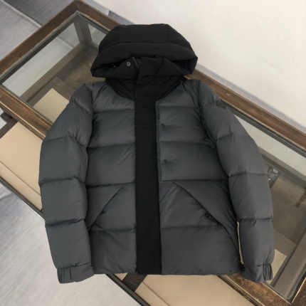 Moncle Thick Coats For Men in 223250
