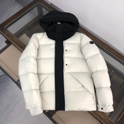 Moncle Thick Coats For Men in 223251