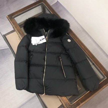 Moncle Thick Coats For Women in 223253