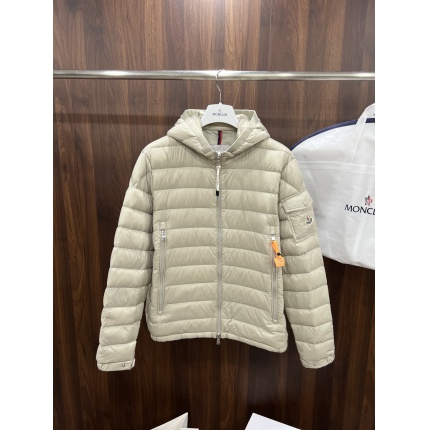 Moncle Thick Coats For Men in 223275
