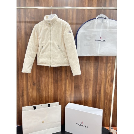 Moncle Thick Coats For Women in 223279