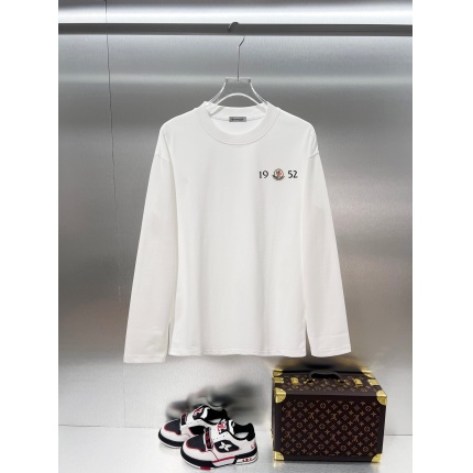 Moncler Long-Sleeved T-shirts for Men in 223287