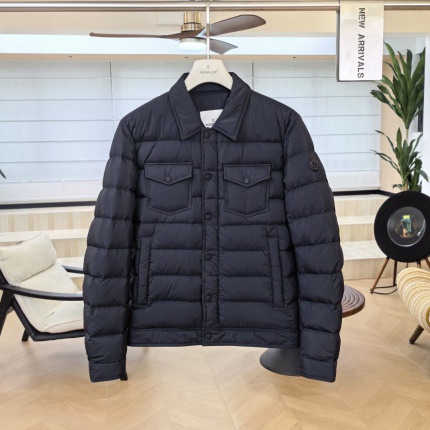 Moncle Thick Coats For Men in 223303