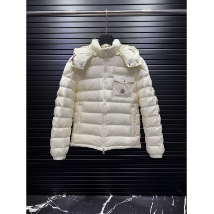 Moncle Thick Coats For Men in 223349