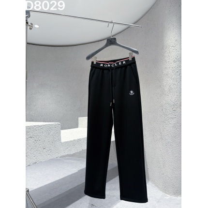 Moncler Pants For Men in 223351