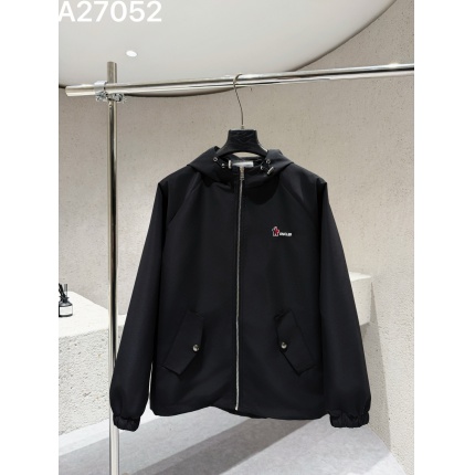 Moncle Thin Jackets For Men in 223360