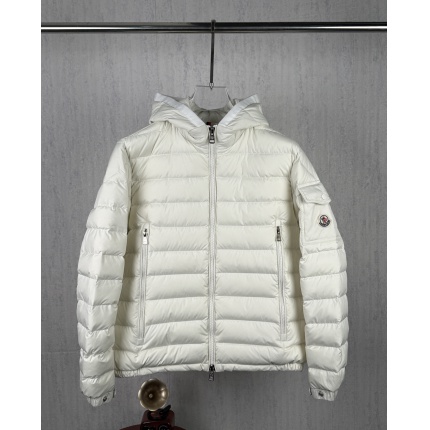 Moncle Thick Coats For Men in 223405