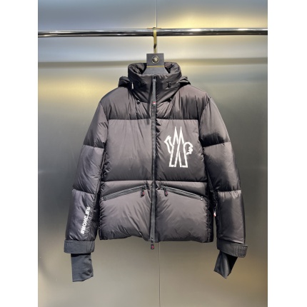 Moncle Thick Coats For Men in 223448