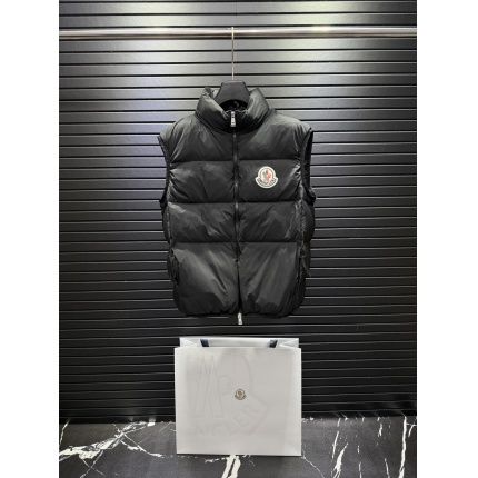 Moncle Thick Coats For Men in 223451