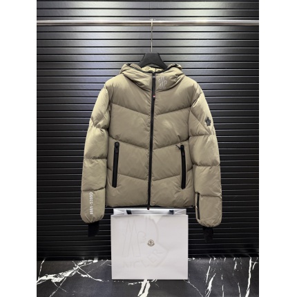 Moncle Thick Coats For Men in 223454