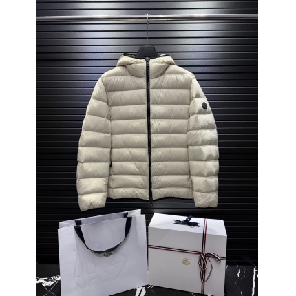 Moncle Thick Coats For Men in 223473