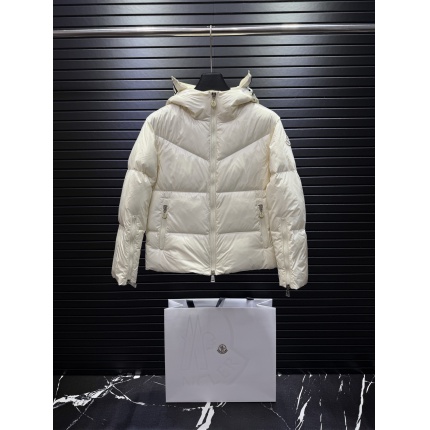 Moncle Thick Coats For Women in 223495