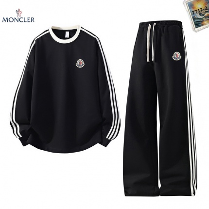 MONCLE Tracksuits for Men in 223778