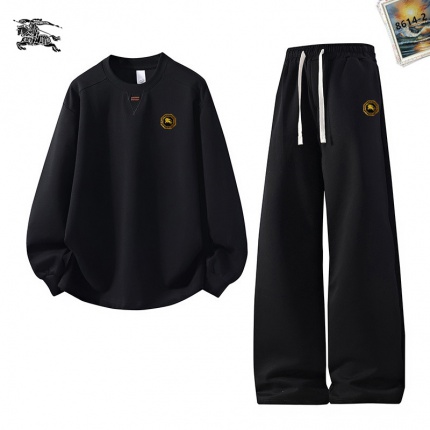 Burberry Tracksuits for Men in 223789