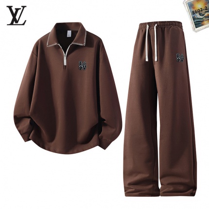 Louis Vuitton Tracksuits for Men in 223812