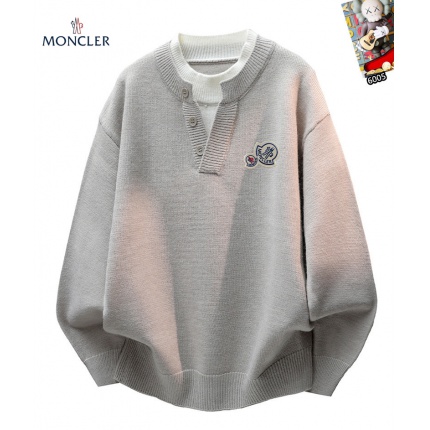 MONCL Sweaters for Men in 223826