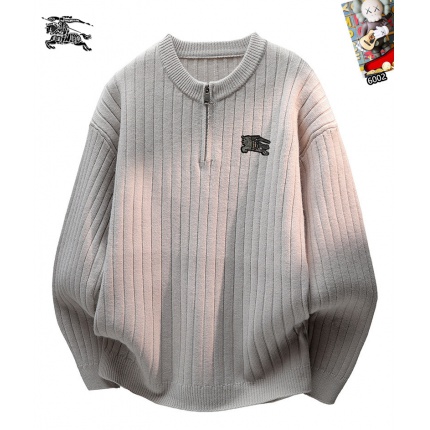 Burberry Sweaters for Men in 223849