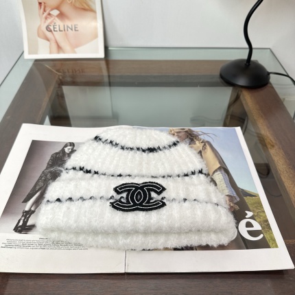 Chanel Hats in 223902