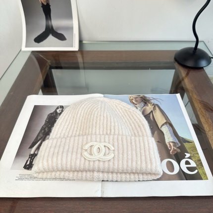 Chanel Hats in 223907
