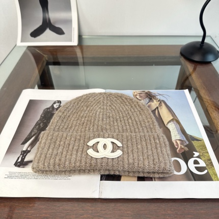 Chanel Hats in 223909