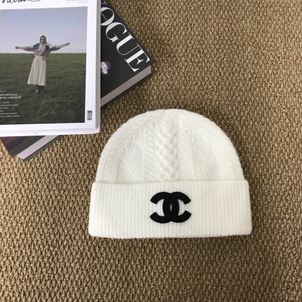 Chanel Hats in 223913
