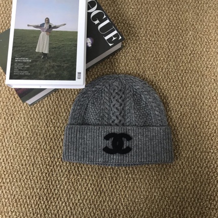 Chanel Hats in 223915