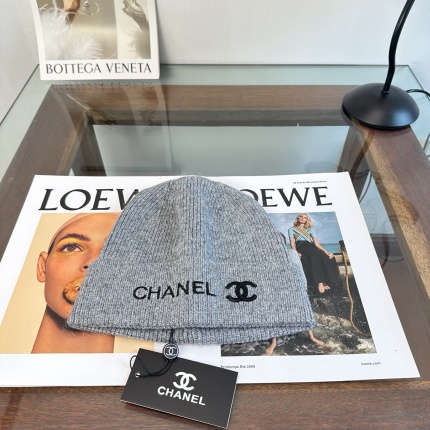 Chanel Hats in 223940