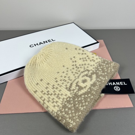 Chanel Hats in 223950