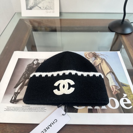 Chanel Hats in 223976